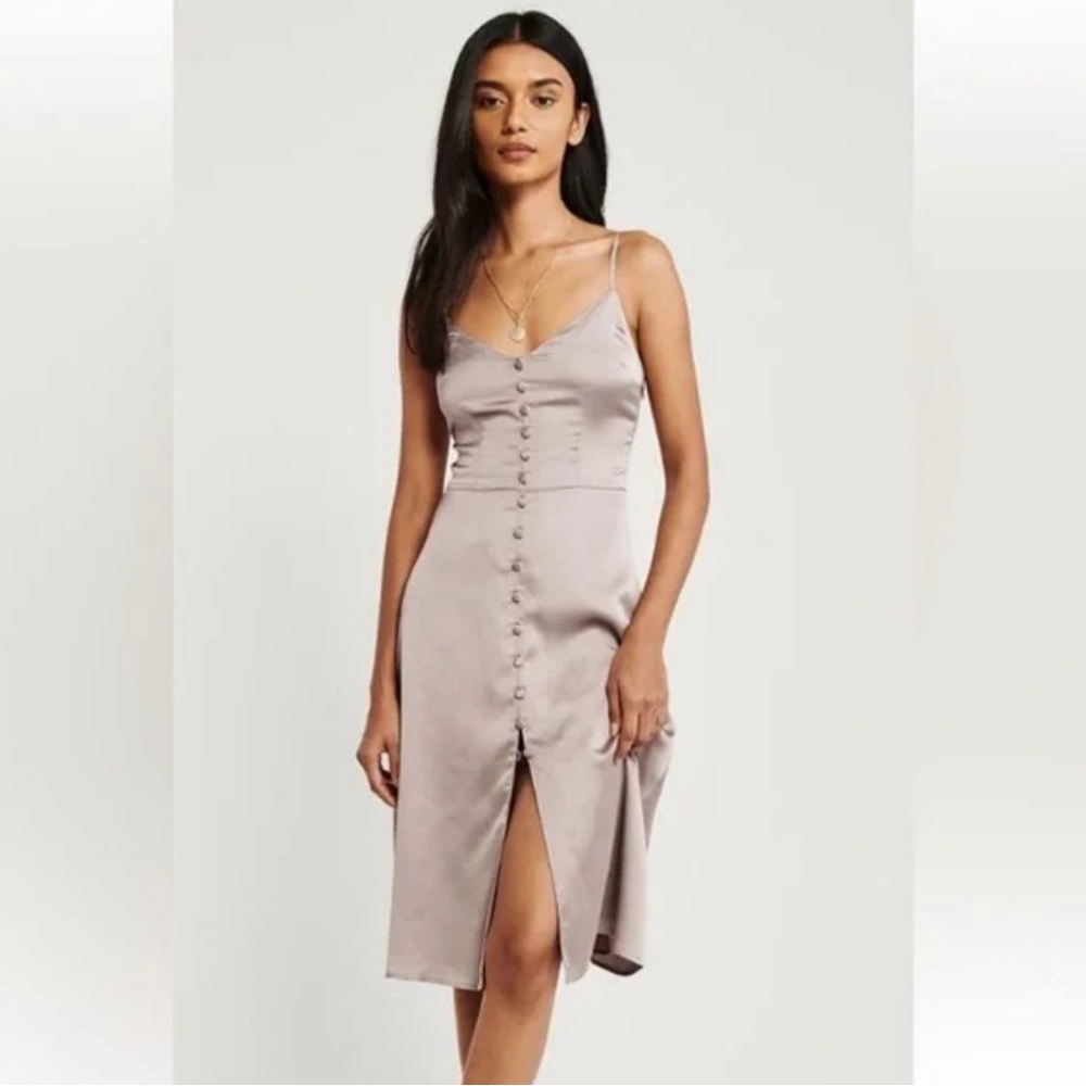 A&F Satin Midi Dress with Buttons in Champagne Pink